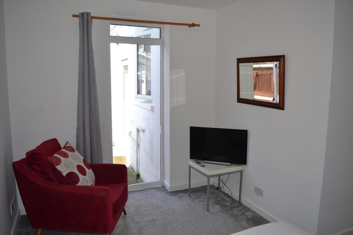Apartment Spacious 2 Bed Flat In Easton