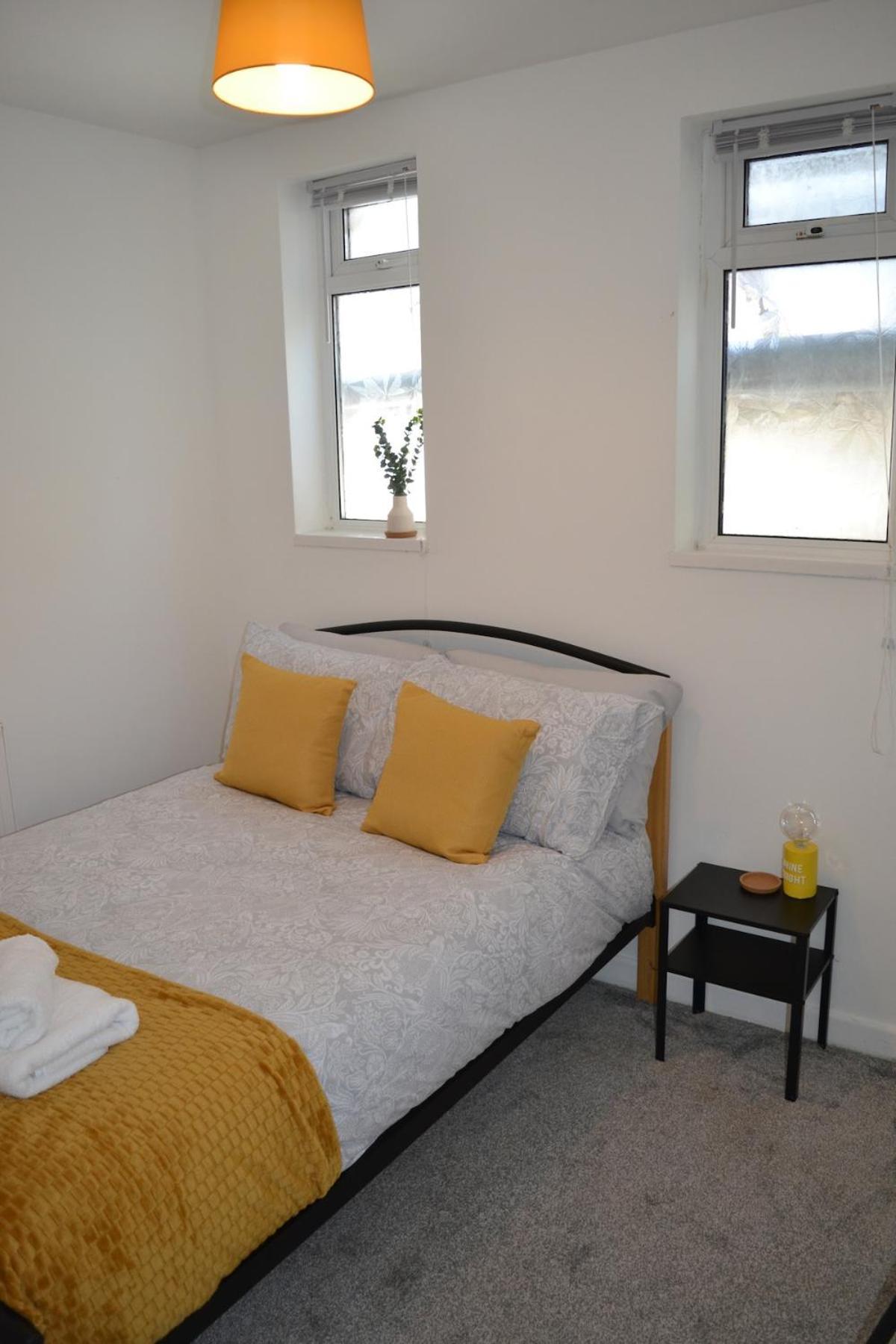 Apartment Spacious 2 Bed Flat In Easton Bristol